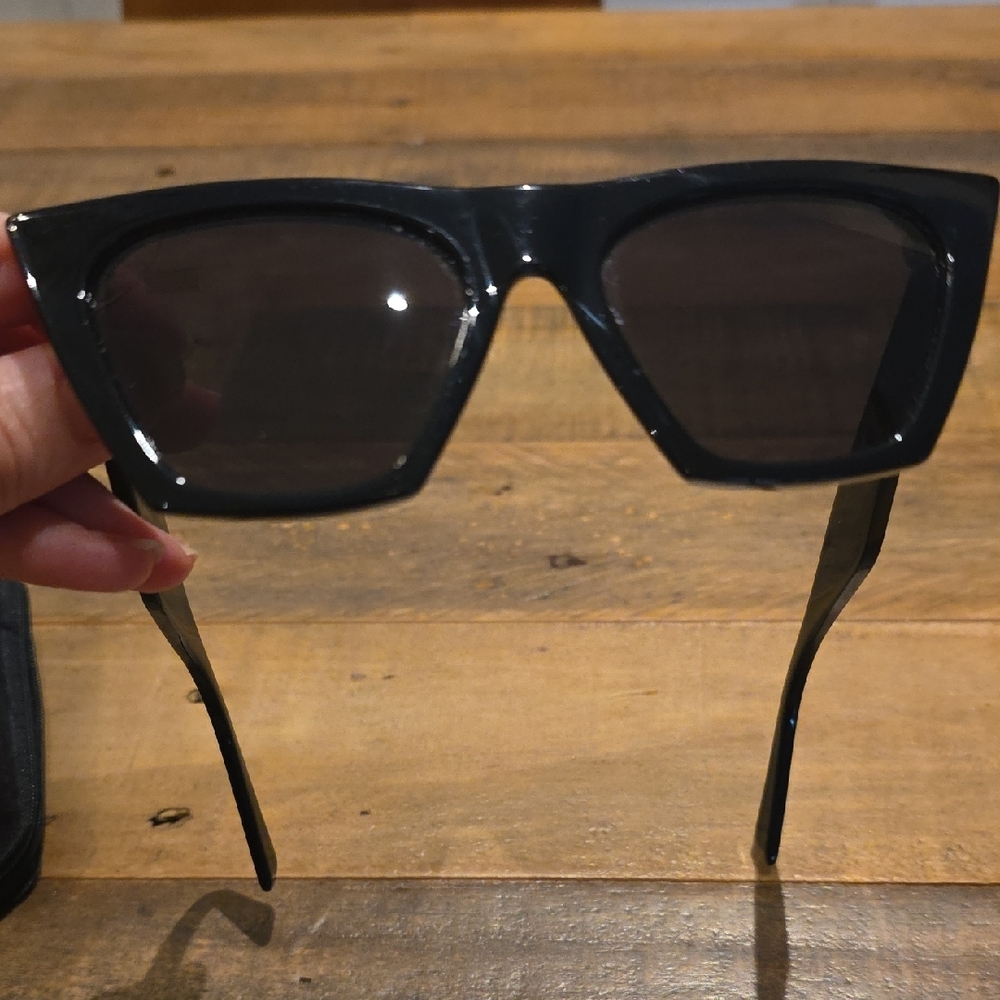Celine Edge Cat Eye Black Sunglasses CL 41468/S - Picture 12 of 12
